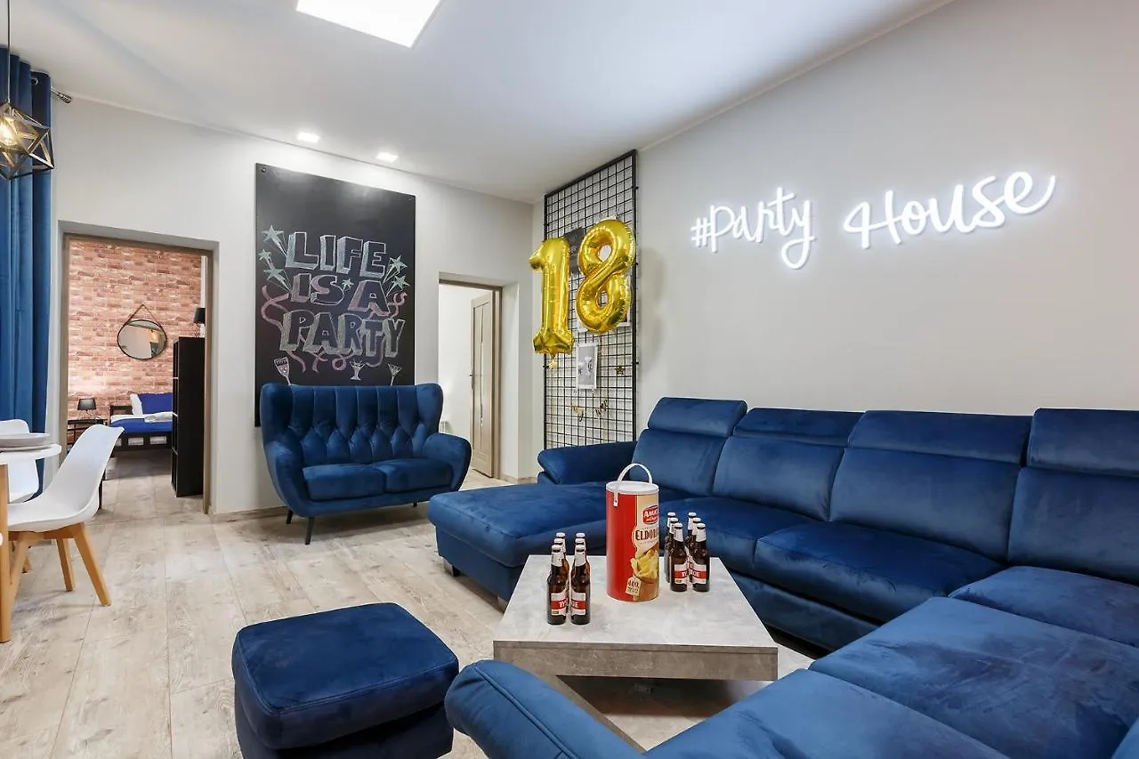 Apartament #PartyHouse Poznań Polska